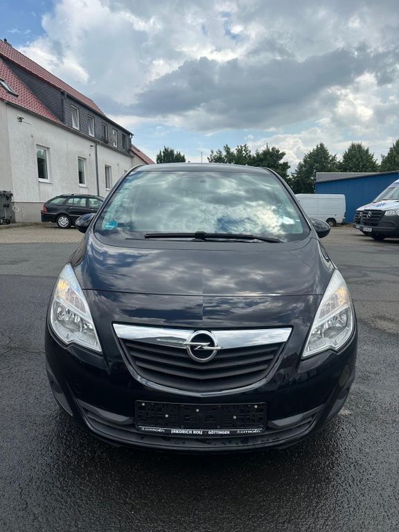 Opel Meriva 124.000 km 5.000 € Leonberg 71229