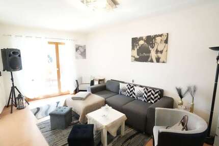 Wohnung Neuhausen Hardtsiedlung Neuhausen - 2.5 Zimmer, 53 m&sup2;, 765&euro; | Angebot:25855614