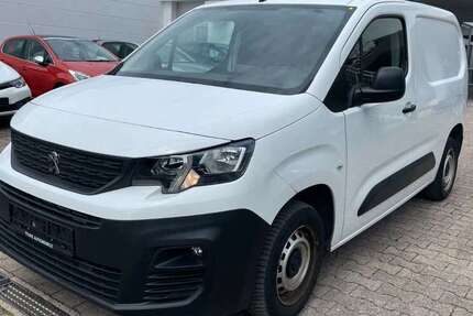 Peugeot Partner 90.884 km 8.995 &euro; Stuttgart 70597