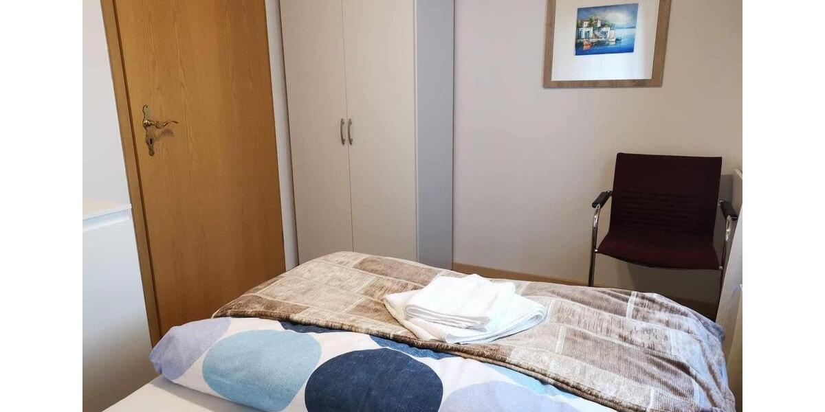 Etagenwohnung Sindelfingen Sindelfingen (Stadt) - 1 Zimmer, 16 m&sup2;, 410&euro; | Angebot:26329380