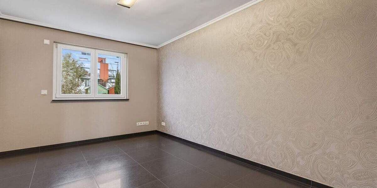 Reihenmittelhaus Stuttgart Zuffenhausen - 4 Zimmer, 132 m&sup2;, 714.000&euro; | Angebot:24738225