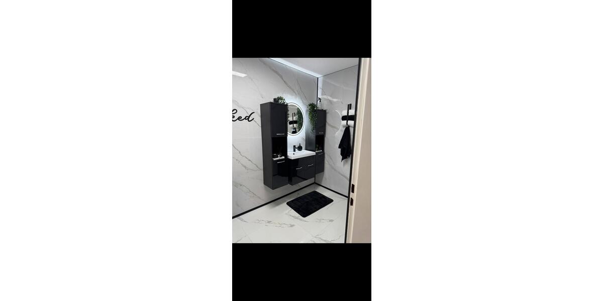 Etagenwohnung Ludwigsburg - 3 Zimmer, 92 m&sup2;, 1.600&euro; | Angebot:25965649