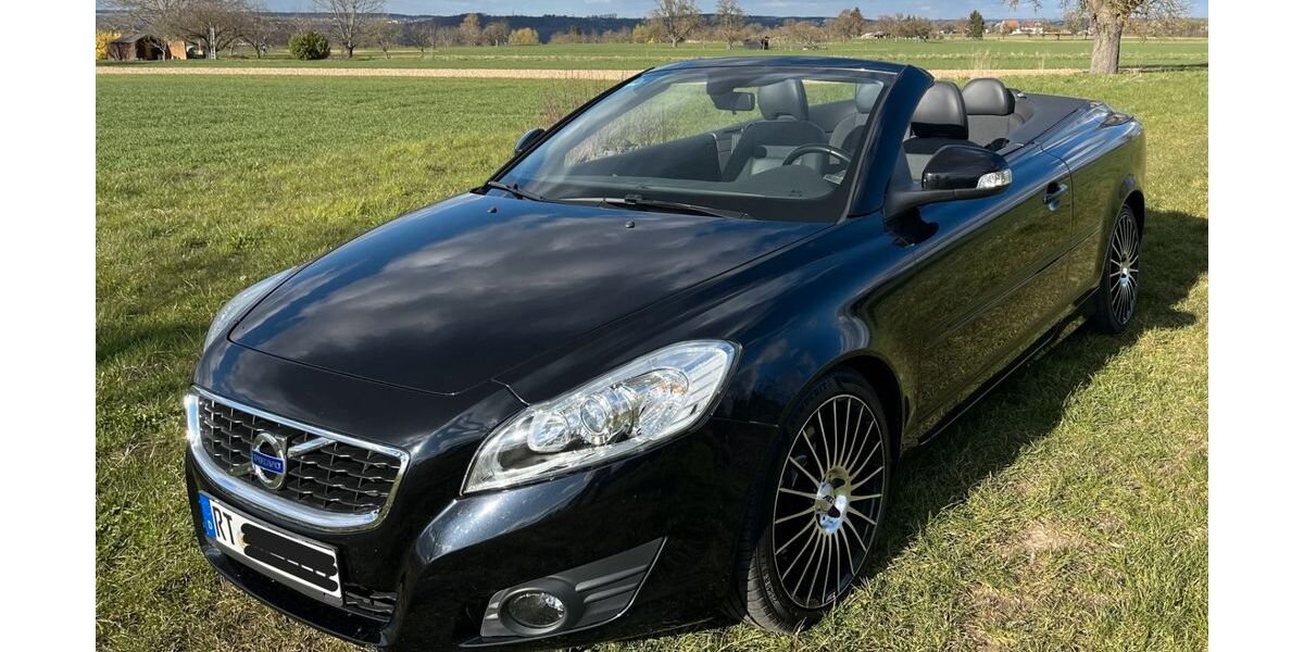 Volvo C70 135.000 km 15.300 &euro; Reutlingen 72768