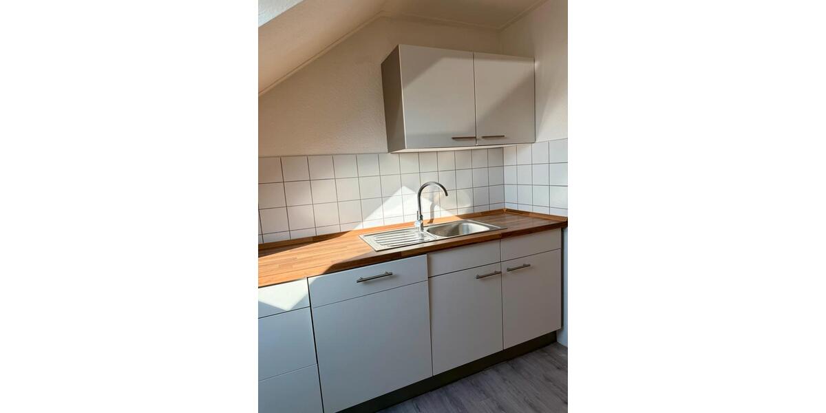 Dachgeschoßwohnung Sindelfingen Darmsheim - 3 Zimmer, 78 m&sup2;, 280.000&euro; | Angebot:26987220