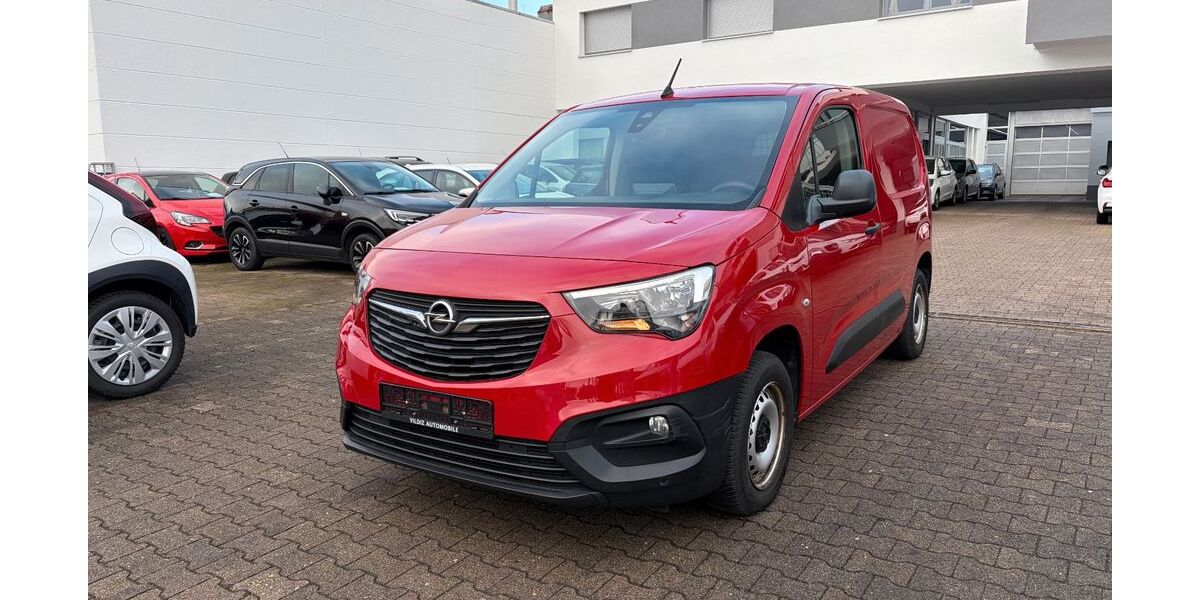 Opel Combo 151.945 km 8.995 &euro; Stuttgart 70597