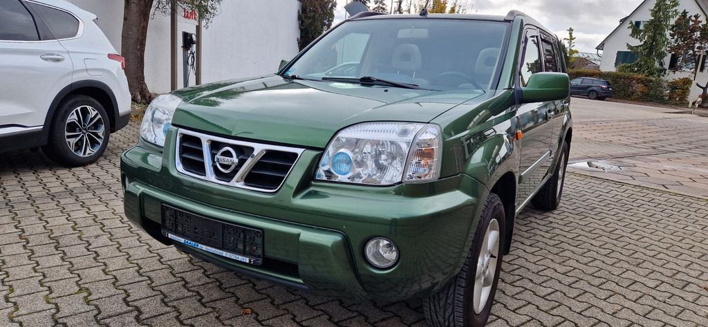Nissan X-Trail 207.000 km 4.900 € Waiblingen OT Hegnach 71334