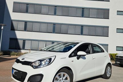 Kia Rio 120.000 km 3.850 &euro; Leinfelden-Echterdingen 70771