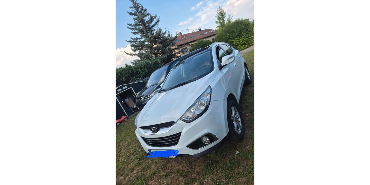 Hyundai ix35 202.582 km 5.500 &euro; Stuttgart 70378