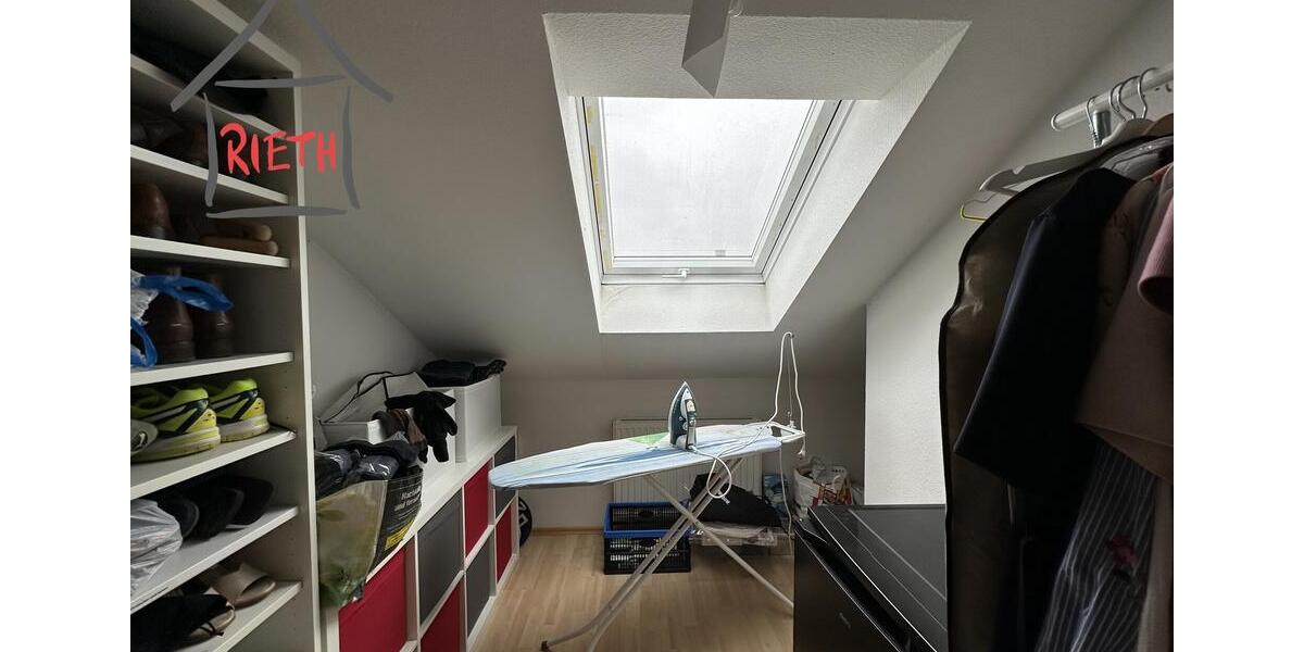 Reihenhaus Asperg - 5.5 Zimmer, 146 m&sup2;, 1.850&euro; | Angebot:25611156