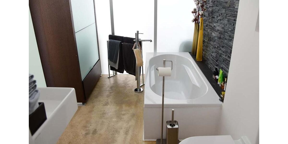 Loft 125 qm im Zentrum von Stuttgart Wohnen oder und Gewerbe 2 zimmer