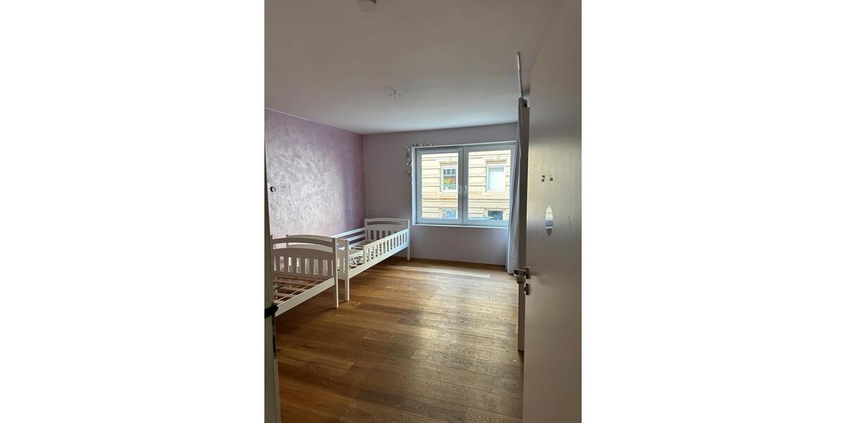 Erdgeschoßwohnung Stuttgart Lehen - 4 Zimmer, 110 m&sup2;, 790.000&euro; | Angebot:26921953