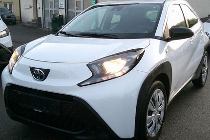 Toyota Aygo (X) 54.000 km 11.980 &euro; Sindelfingen 71065