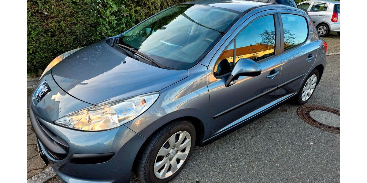 Peugeot 207 82.450 km 3.799 &euro; Filderstadt 70794