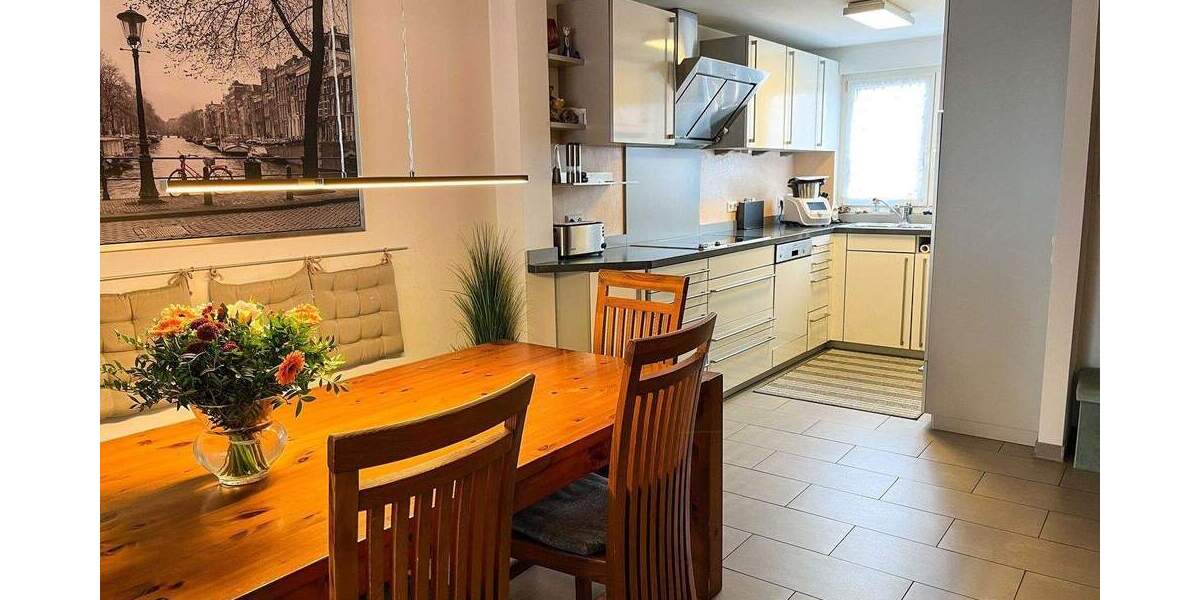 Reihenendhaus Freiberg am Neckar Beihingen - 5 Zimmer, 149 m&sup2;, 695.000&euro; | Angebot:24116958