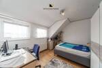 Einfamilienhaus mit Potential: 6 Zimmer, großes Grundstück, schöner Garten. Ihr neues Zuhause?