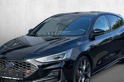 Ford Focus 7.512 km 33.780 &euro; Ludwigsburg 71636