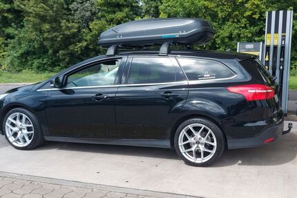 Ford Focus 49.800 km 13.900 € Remseck am Neckar 71686