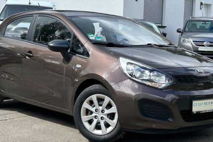 Kia Rio 100.000 km 4.950 &euro; Aichtal 72631