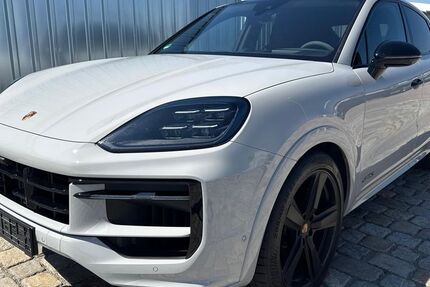 Porsche Cayenne 11.900 km 171.990 &euro; Bietigheim-Bissingen 74321