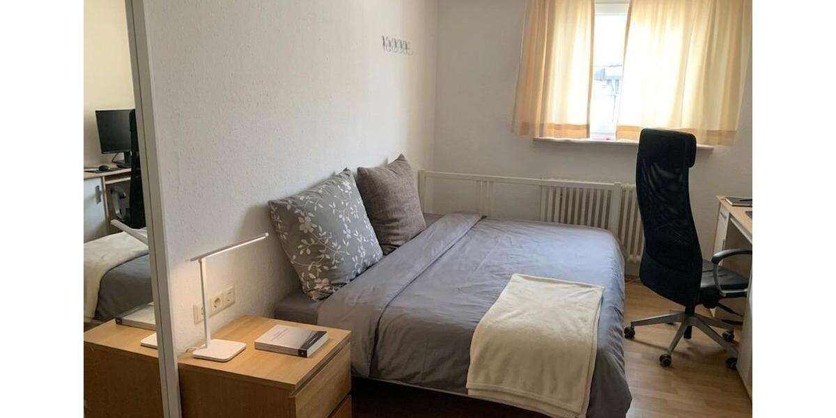 Dachgeschoßwohnung Ludwigsburg - 1 Zimmer, 55 m&sup2;, 1.100&euro; | Angebot:26089157