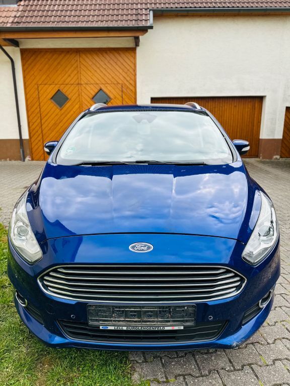 Ford S-Max 225.398 km 7.900 € Ergenzingen 72108