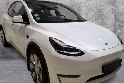 Tesla Model Y 22.777 km 39.890 &euro; Böblingen 71032