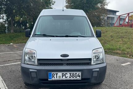 Ford Tourneo Connect 103.000 km 9.450 € Reutlingen 72770