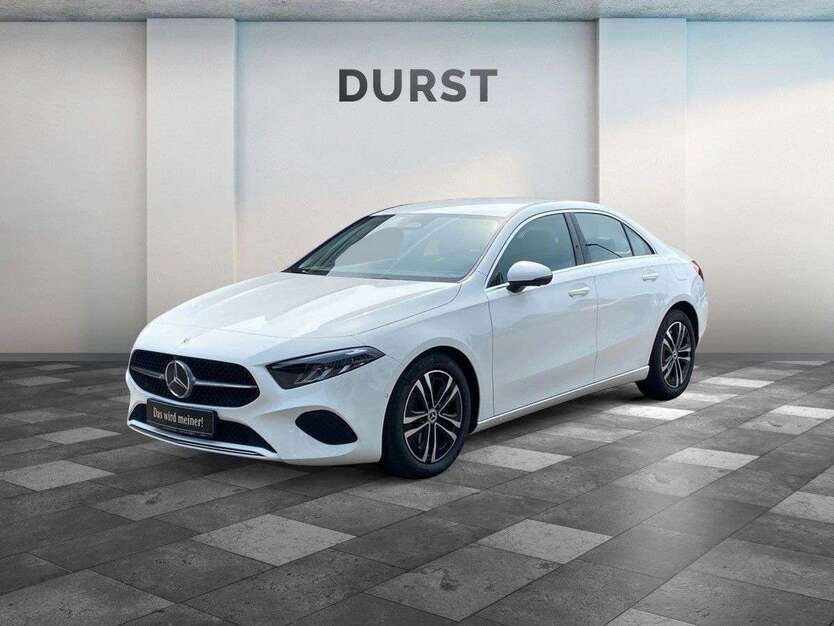 Mercedes-Benz A 180 8.820 km 29.499 € Ostfildern-Scharnhausen 73760
