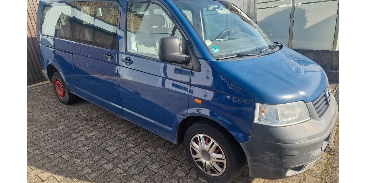 VW T5 Transporter 210.000 km 4.500 &euro; Waiblingen 71332