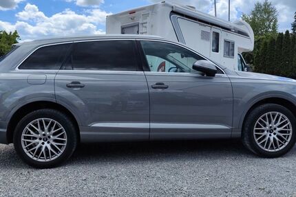 Audi Q7 206.000 km 25.900 € Herrenberg 71083
