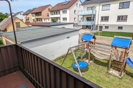 Wohnung Leonberg - 4 Zimmer, 86 m&sup2;, 1.350&euro; | Angebot:26271069