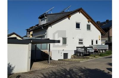 HOCHWERTIG UND EXKLUSIV