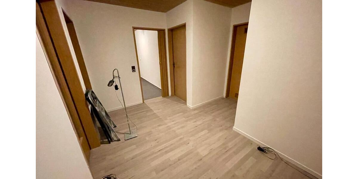 Etagenwohnung Pforzheim - 3 Zimmer, 69 m&sup2;, 250.000&euro; | Angebot:26972578