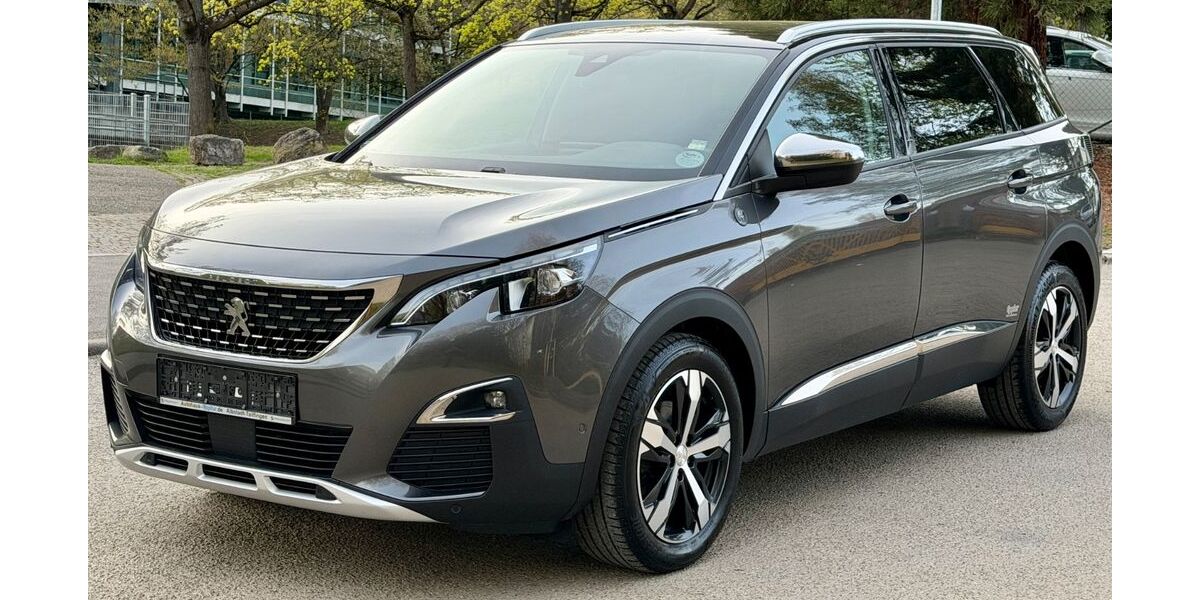 Peugeot 5008 155.000 km 11.989 &euro; Stuttgart 70469