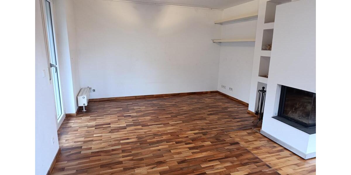 Reihenhaus Holzgerlingen - 4 Zimmer, 139 m&sup2;, 1.900&euro; | Angebot:25976661