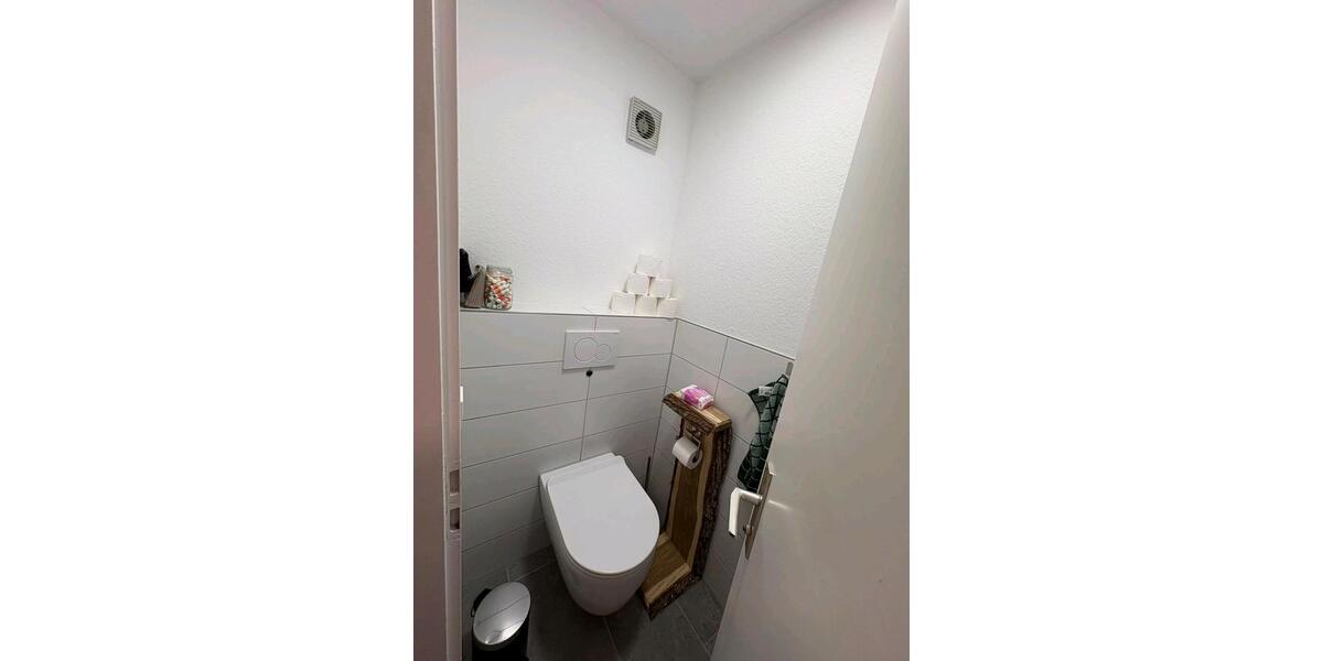 Dachgeschoßwohnung Rottenburg am Neckar - 3.5 Zimmer, 67 m&sup2;, 780&euro; | Angebot:27542684