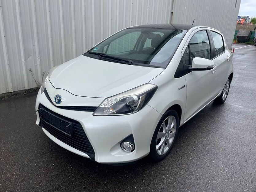 Yaris