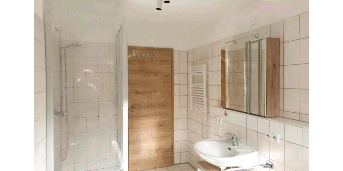 Dachgeschoßwohnung Rottenburg am Neckar - 2 Zimmer, 65 m&sup2;, 255.000&euro; | Angebot:27533983