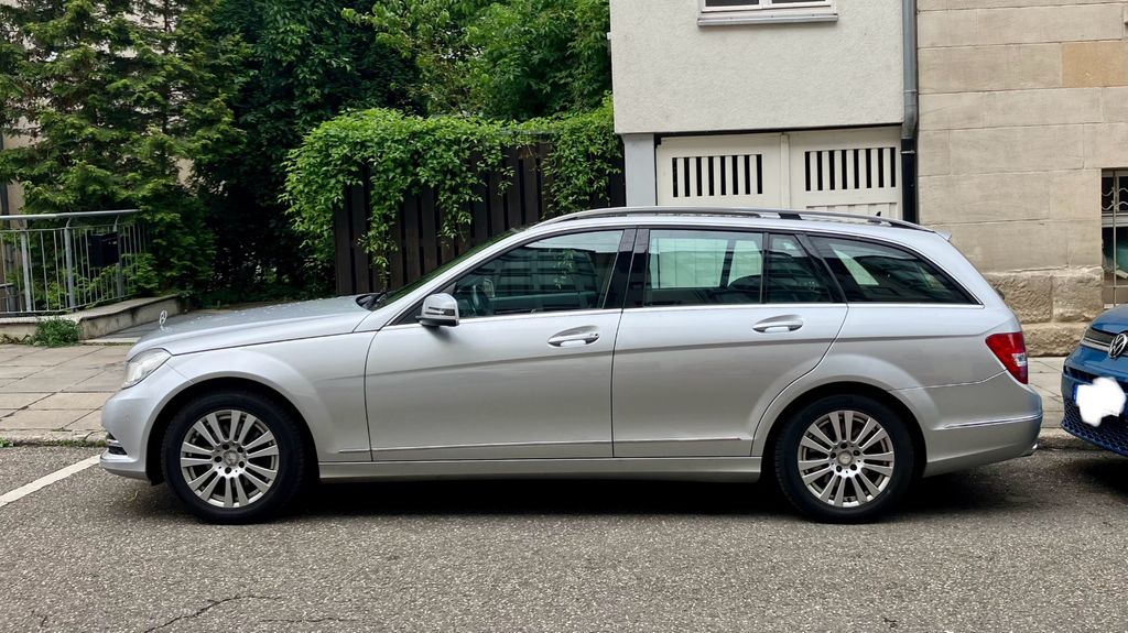 Mercedes-Benz C 250 139.500 km 12.950 &euro; Stuttgart 70180