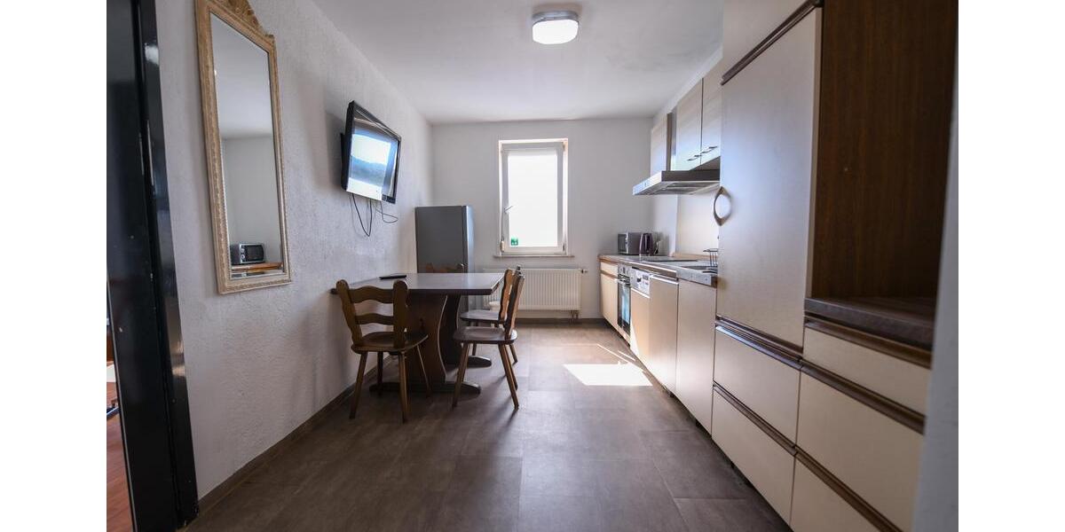 Mehrfamilienhaus, Wohnhaus Reutlingen Reutlingen-Betzingen - 18 Zimmer, 460 m&sup2;, 6.000&euro; | Angebot:24245162