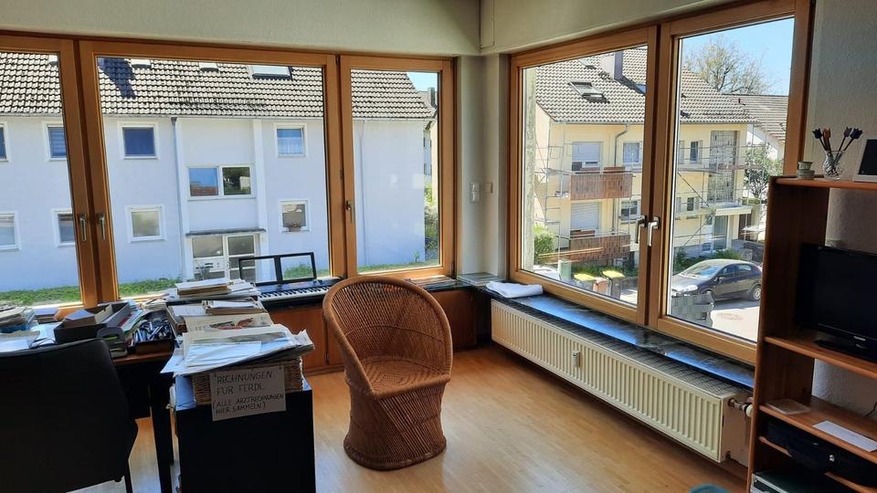 Etagenwohnung Ludwigsburg Oßweil - 3.5 Zimmer, 96 m&sup2;, 1.160&euro; | Angebot:26658399