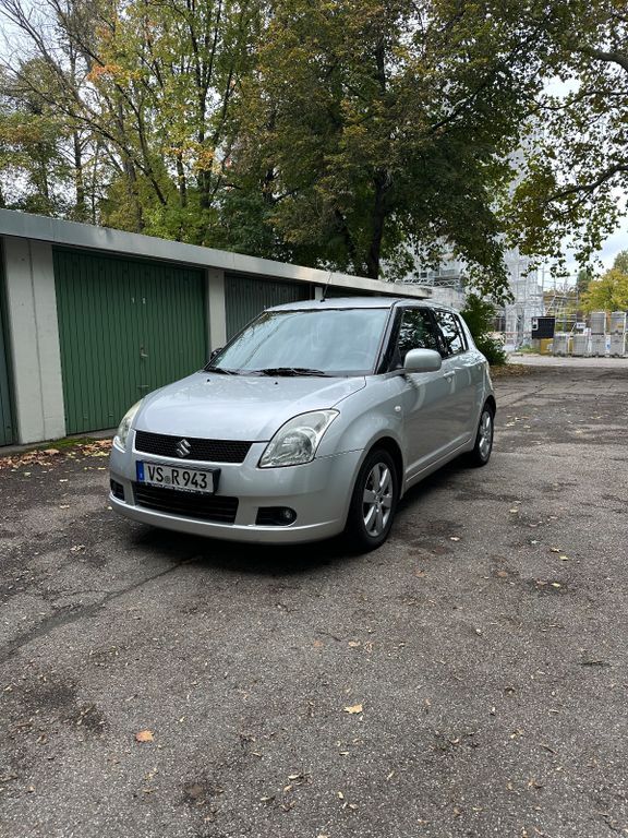 Suzuki Swift 149.000 km 2.250 € Stuttgart 70565