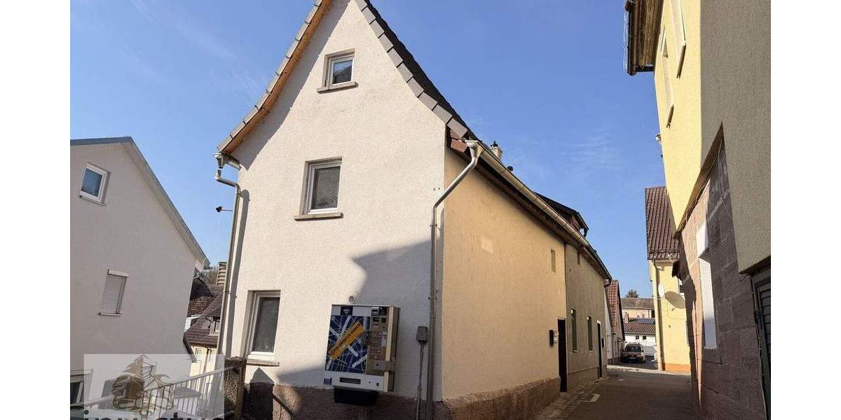 Einfamilienhaus Vaihingen an der Enz / Enzweihingen Enzweihingen - 5 Zimmer, 90 m&sup2;, 99.000&euro; | Angebot:25836706