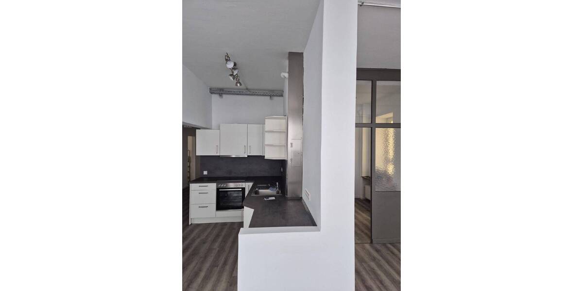 Gewerbeobjekt Stuttgart Ost - 3 Zimmer, 1.800&euro; | Angebot:26472842