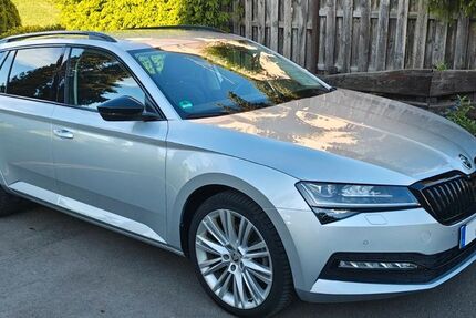Skoda Superb 30.000 km 38.900 &euro; Nufringen 71154