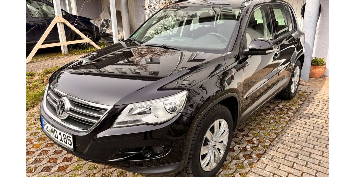 VW Tiguan 115.711 km 7.490 &euro; Rottenburg am Neckar 72108