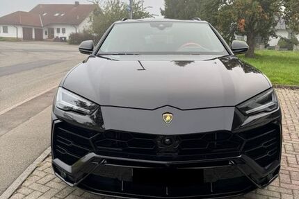 Lamborghini Urus 38.300 km 239.000 € Kusterdingen 72127