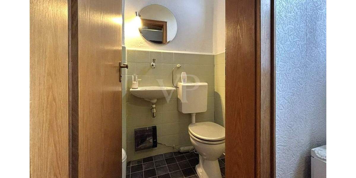 Einfamilienhaus Ludwigsburg / Neckarweihingen Neckarweihingen - 6 Zimmer, 148 m&sup2;, 385.000&euro; | Angebot:22997682