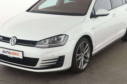VW Golf 90.765 km 18.850 € Stuttgart 70195