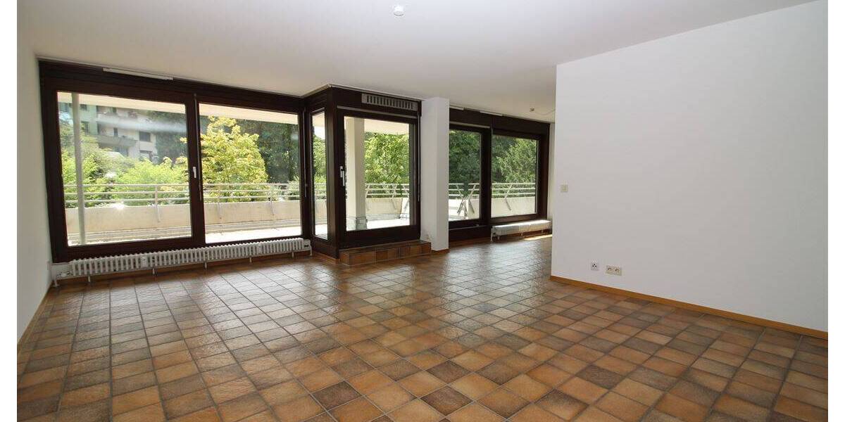 Helle, großzügige Wohnung in ruhiger, naturnaher Umgebung von Botnang 3 zimmer